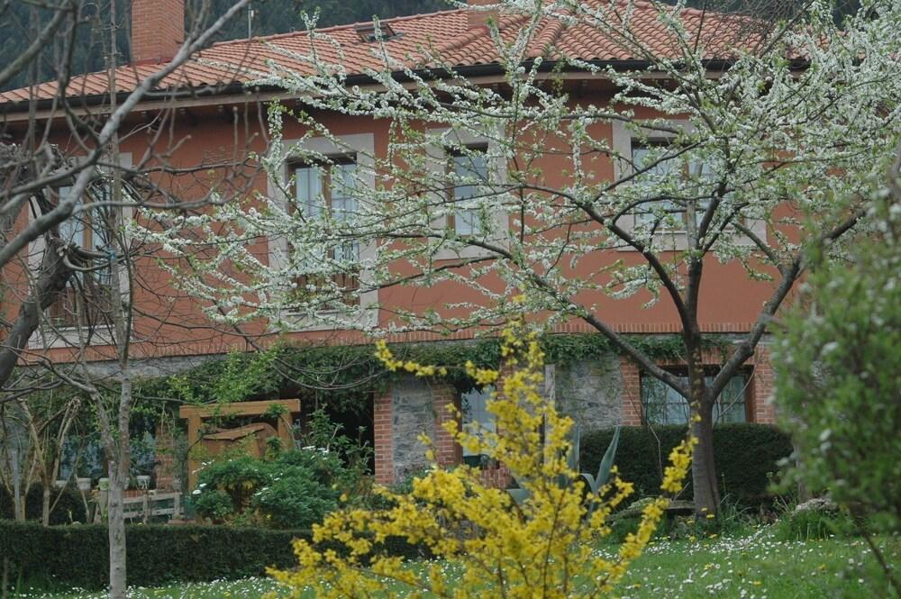 Casa Ines Affittacamere Villaviciosa  Esterno foto